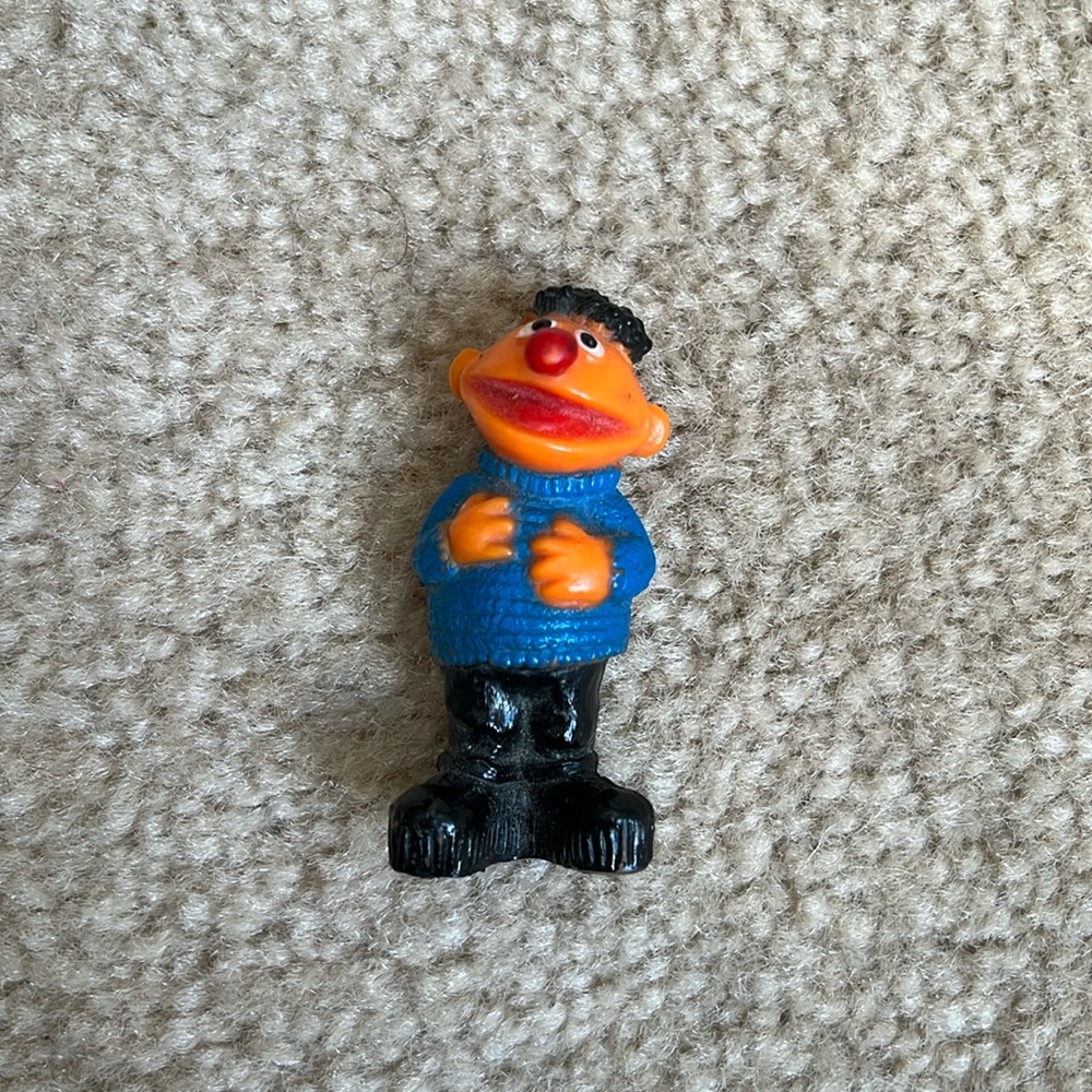Vintage Sesame Street Ernie Action Figure